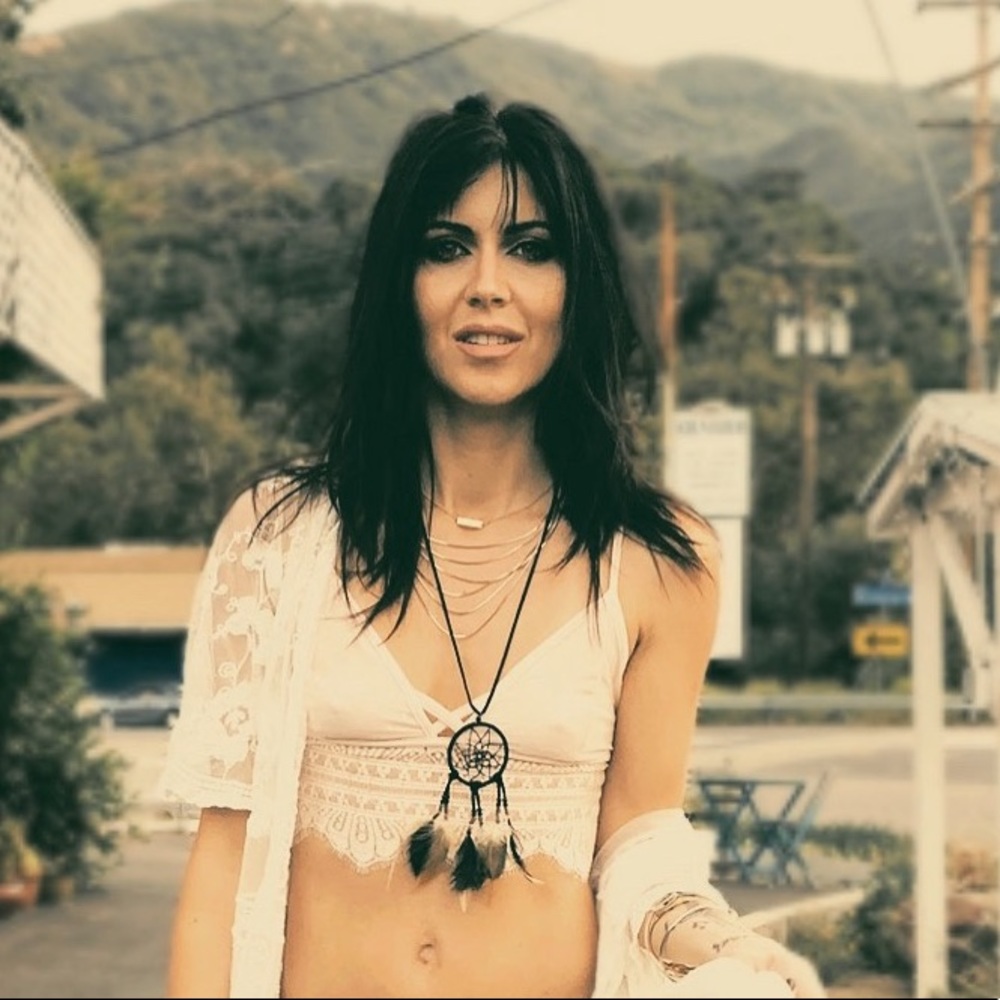 Meet your Posher, Nicole